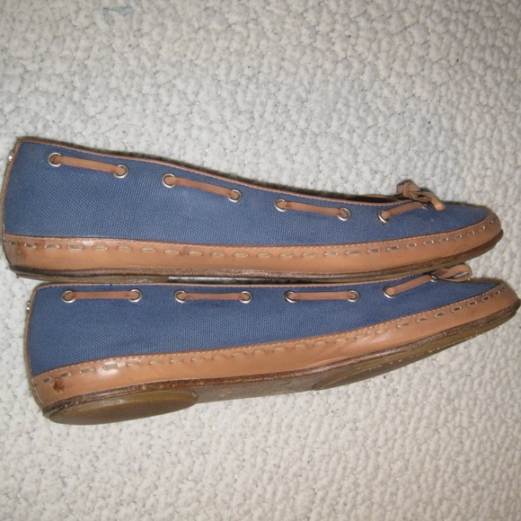 CHANEL Blue Canvas Flats - Picture 4 of 8